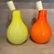 Suspensions x 2 - vintages en opaline - année 70