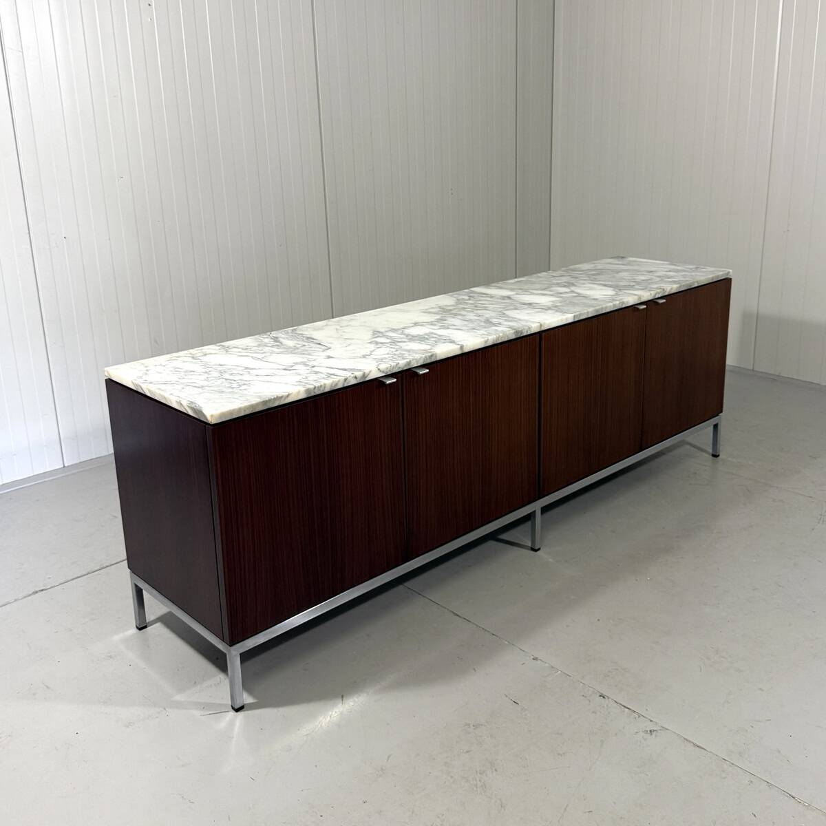 Florence Knoll palissander sideboard marble top 1960’s