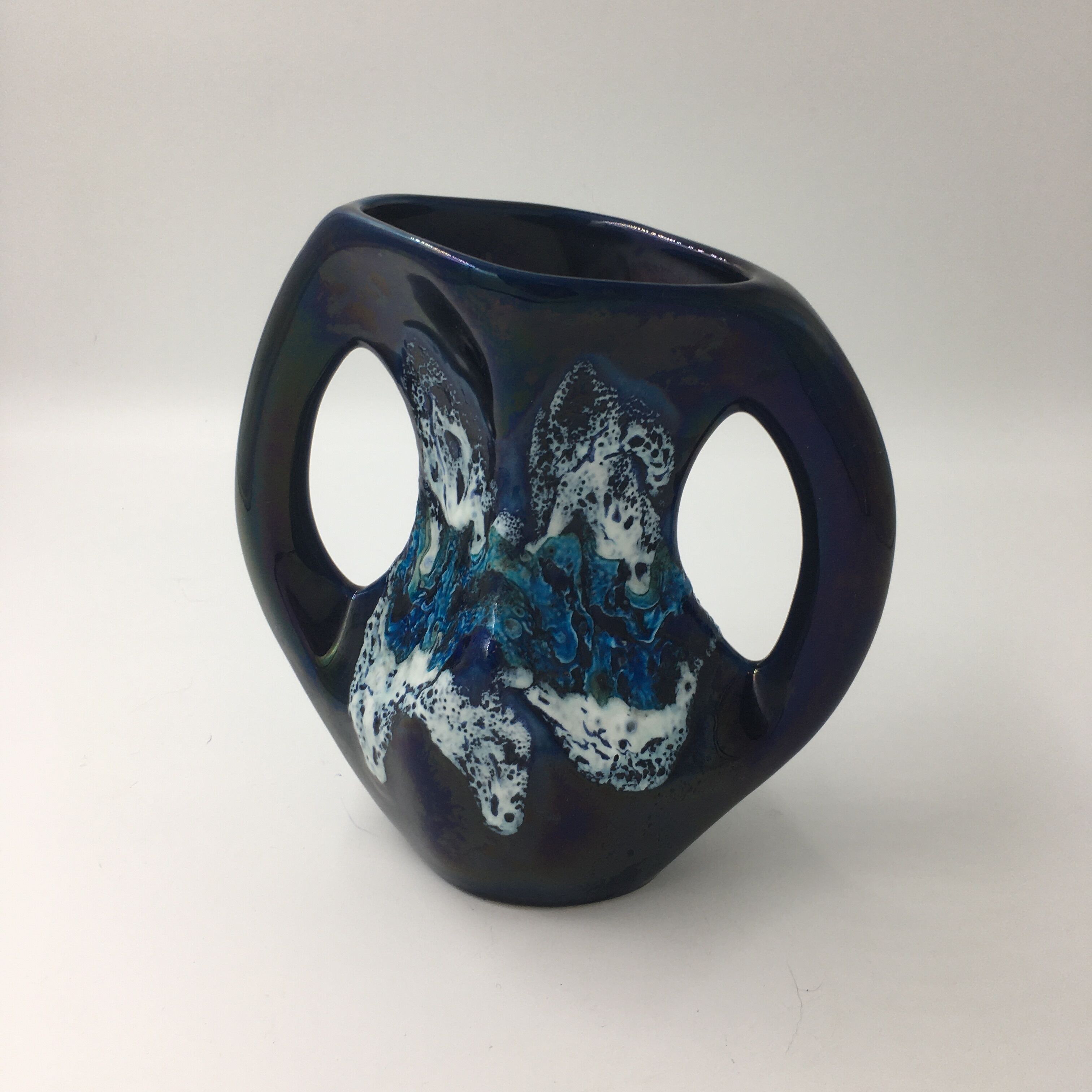 Ceramic vase blue