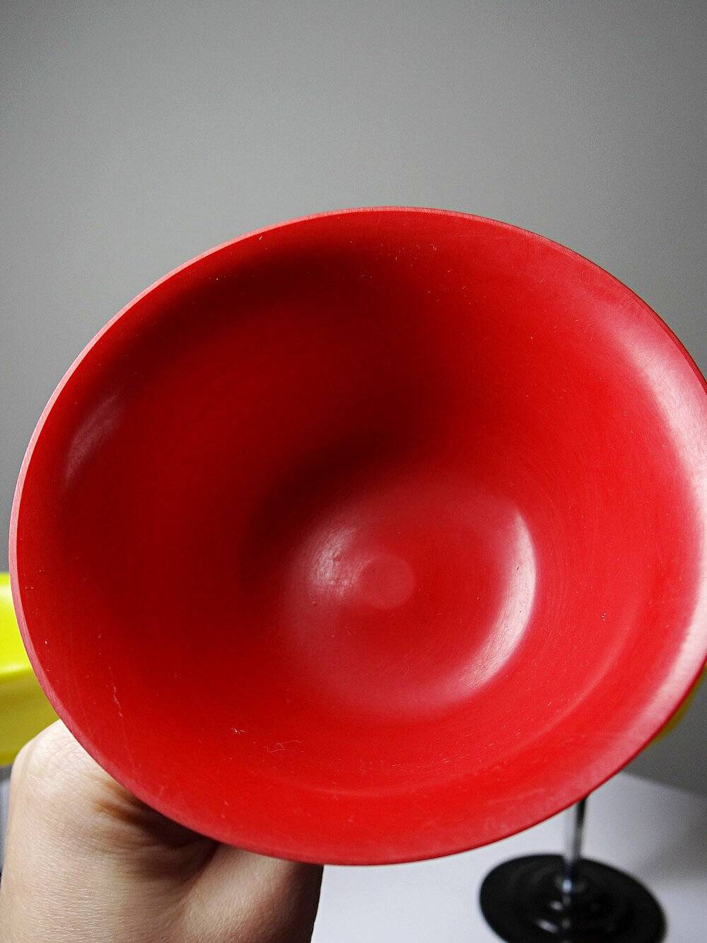 4 Art Deco dessert bowls in Nudawn & Catalin, Canada, 1930s