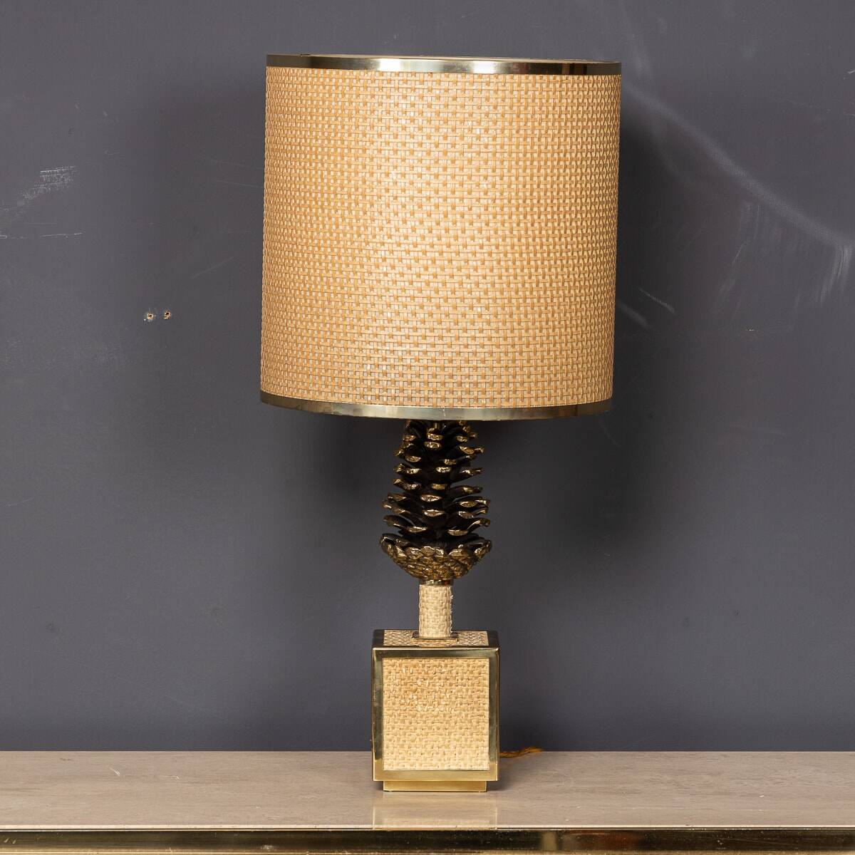 A vintage 20thc italian bergere lamp with pine cone detailing c.1970