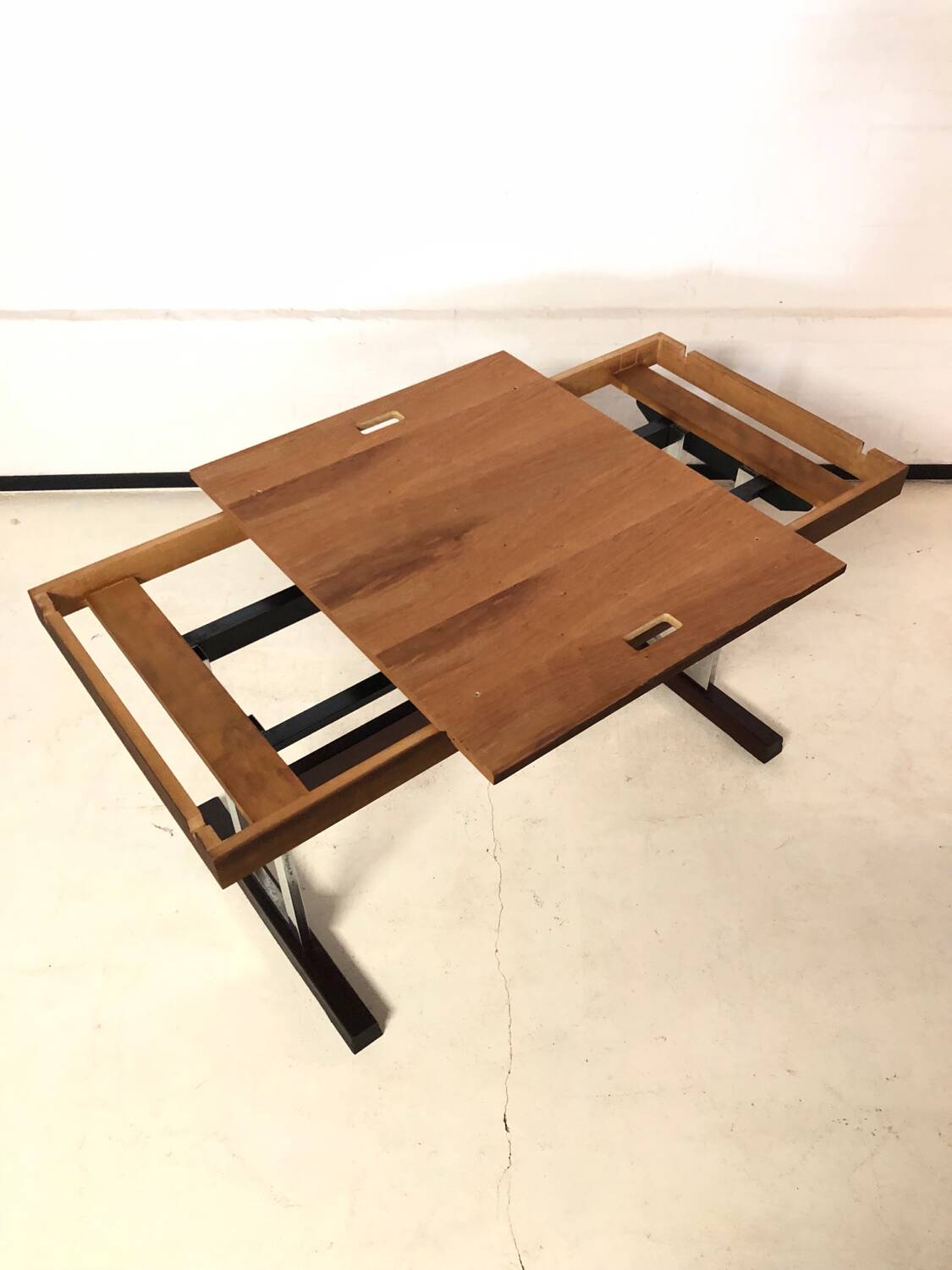 Rio rosewood dining room table circa 1970