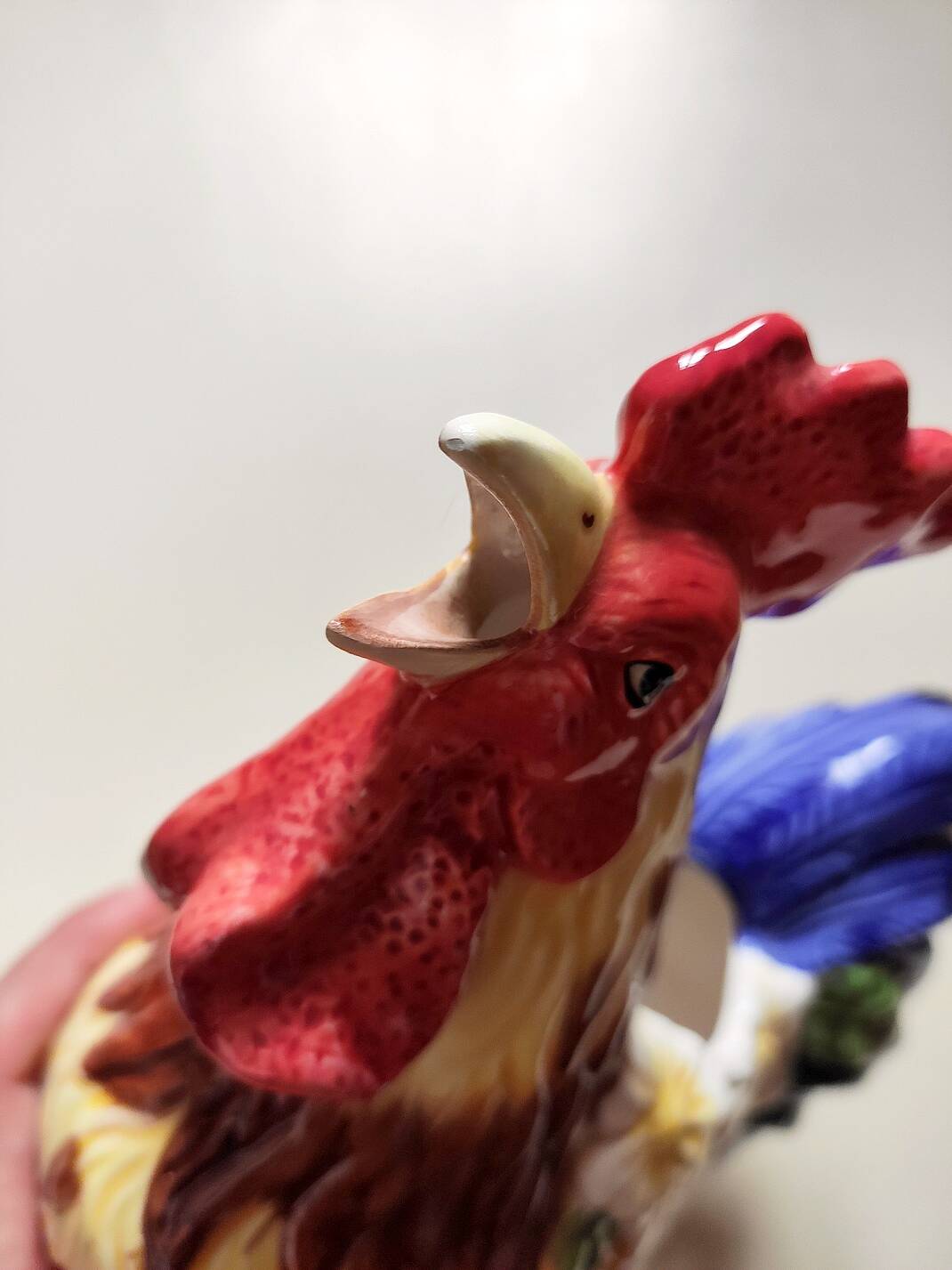 Cockerel slip pitcher