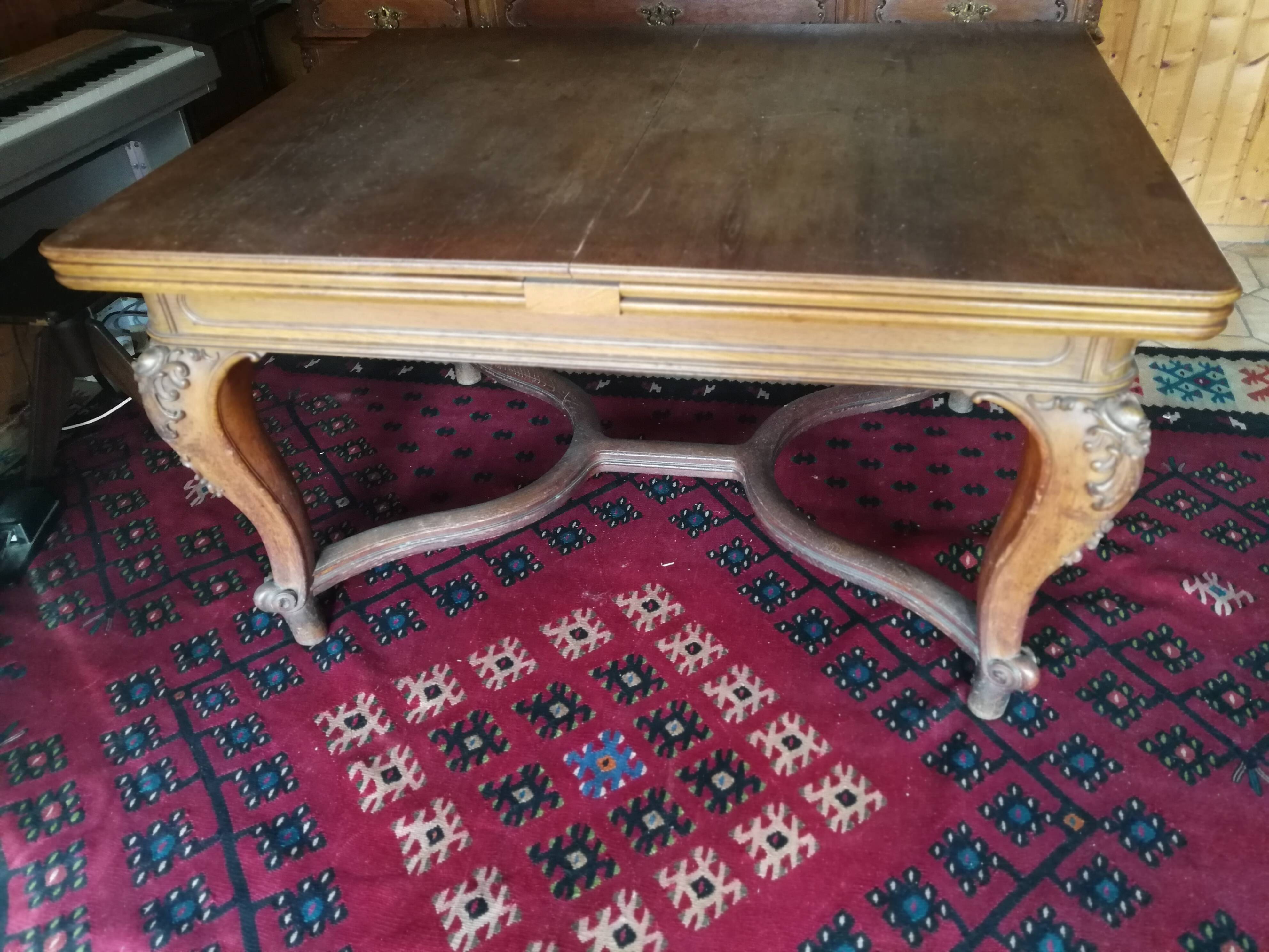 Large table for 12 people with extensions, Louis XV style.