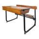 Bureau d'écolier moderniste