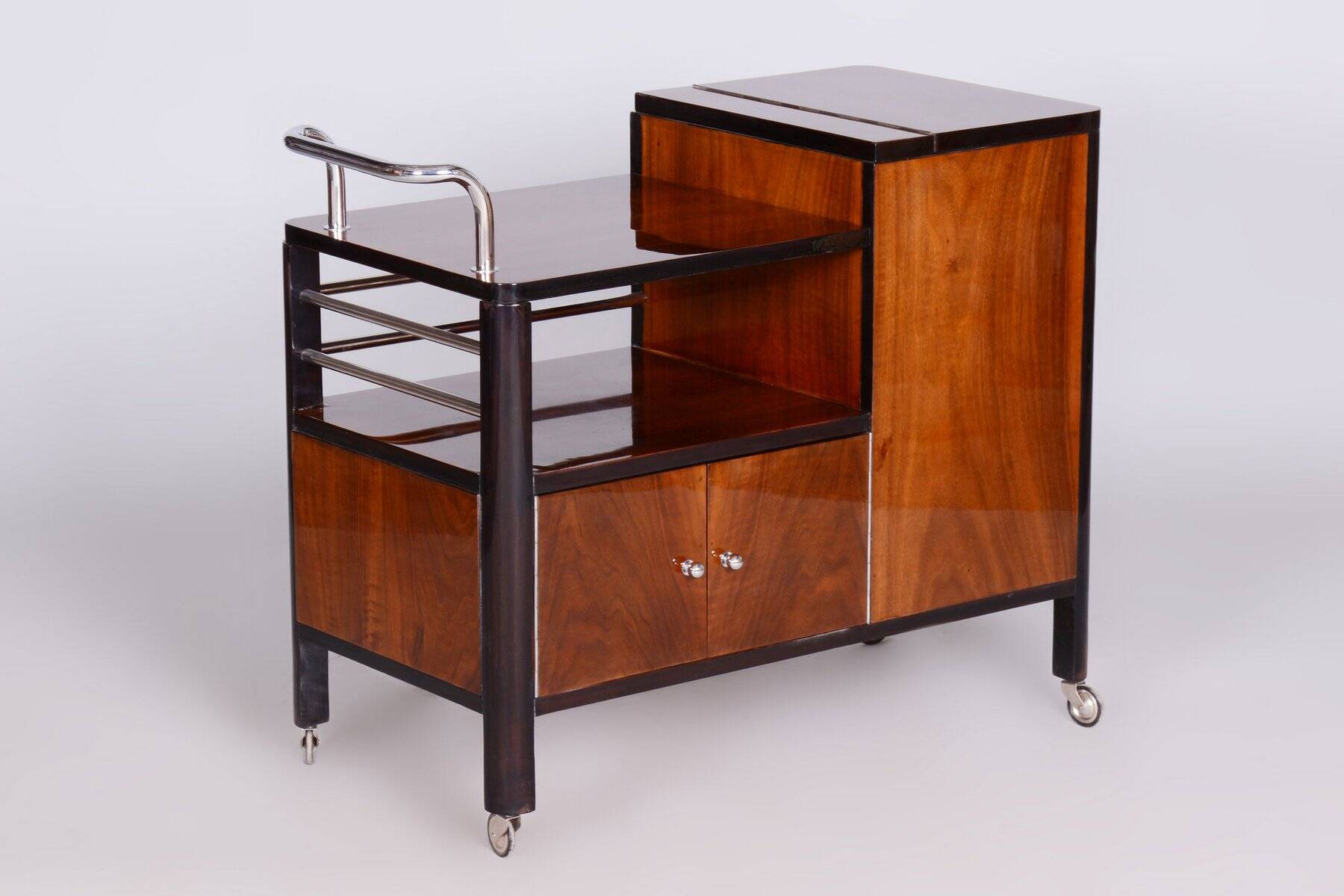 Czech Art Deco Trolley Walnut and Chrome-Plated Steel from Thonet, 1930s