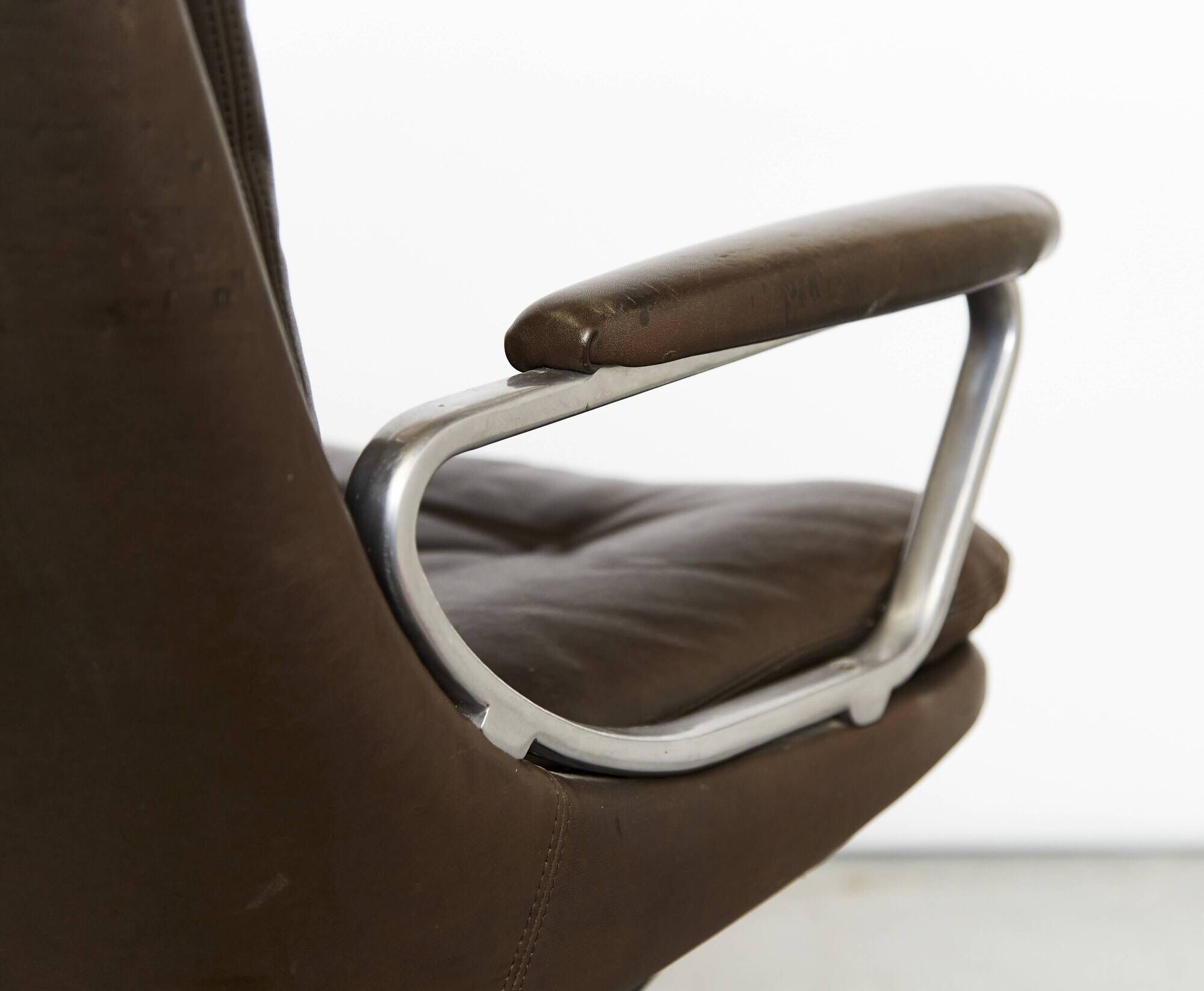 “Gentilina” Swivel Chair by Andre Vandenbeuck for Strässle, 1960s