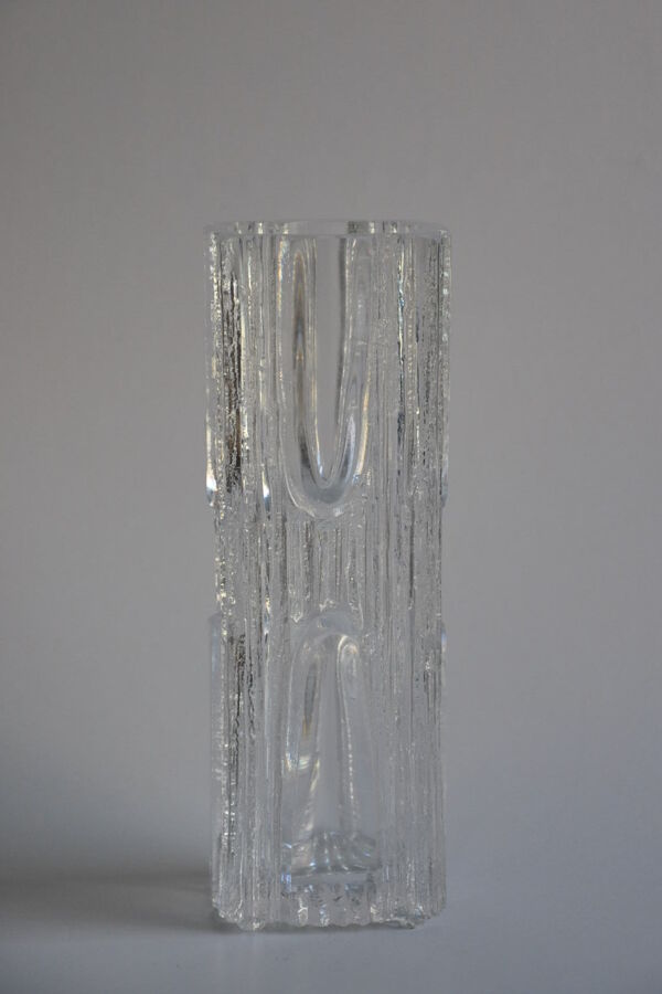 Vase cubique moderniste daum signé