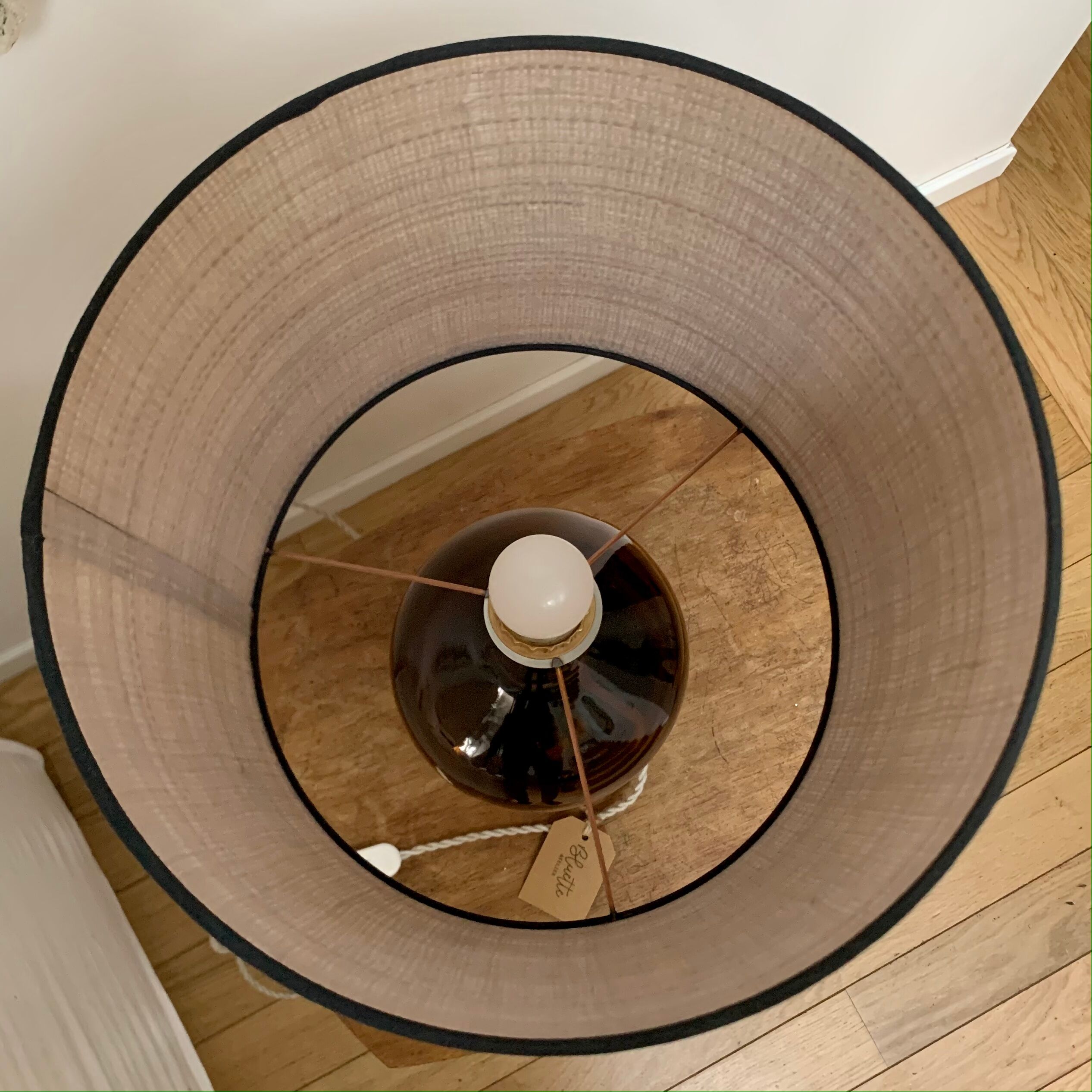 Lampe dame jeanne et rabane