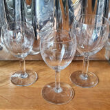 Lot of vintage engraved glass glasses