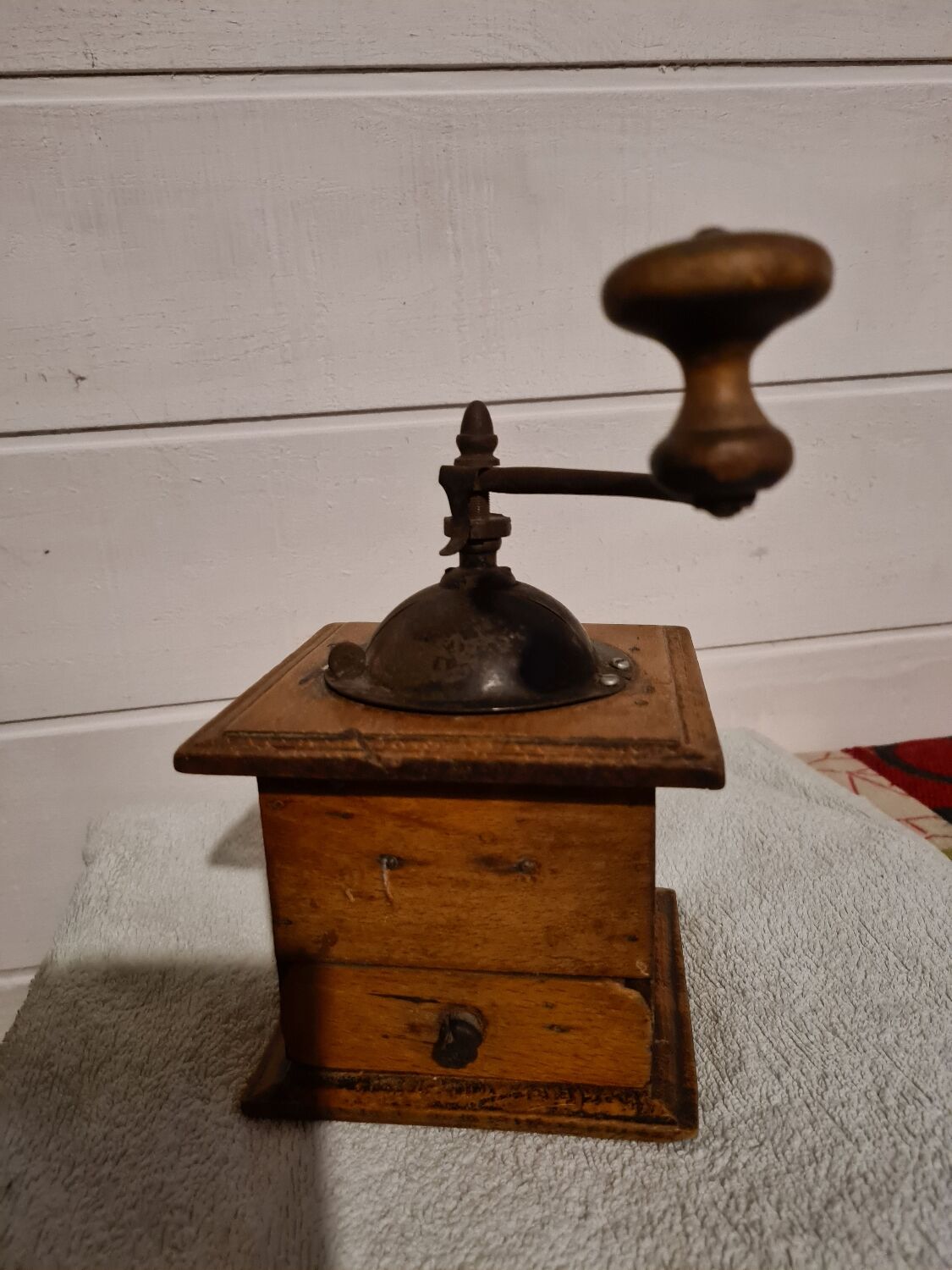 Pepper mill