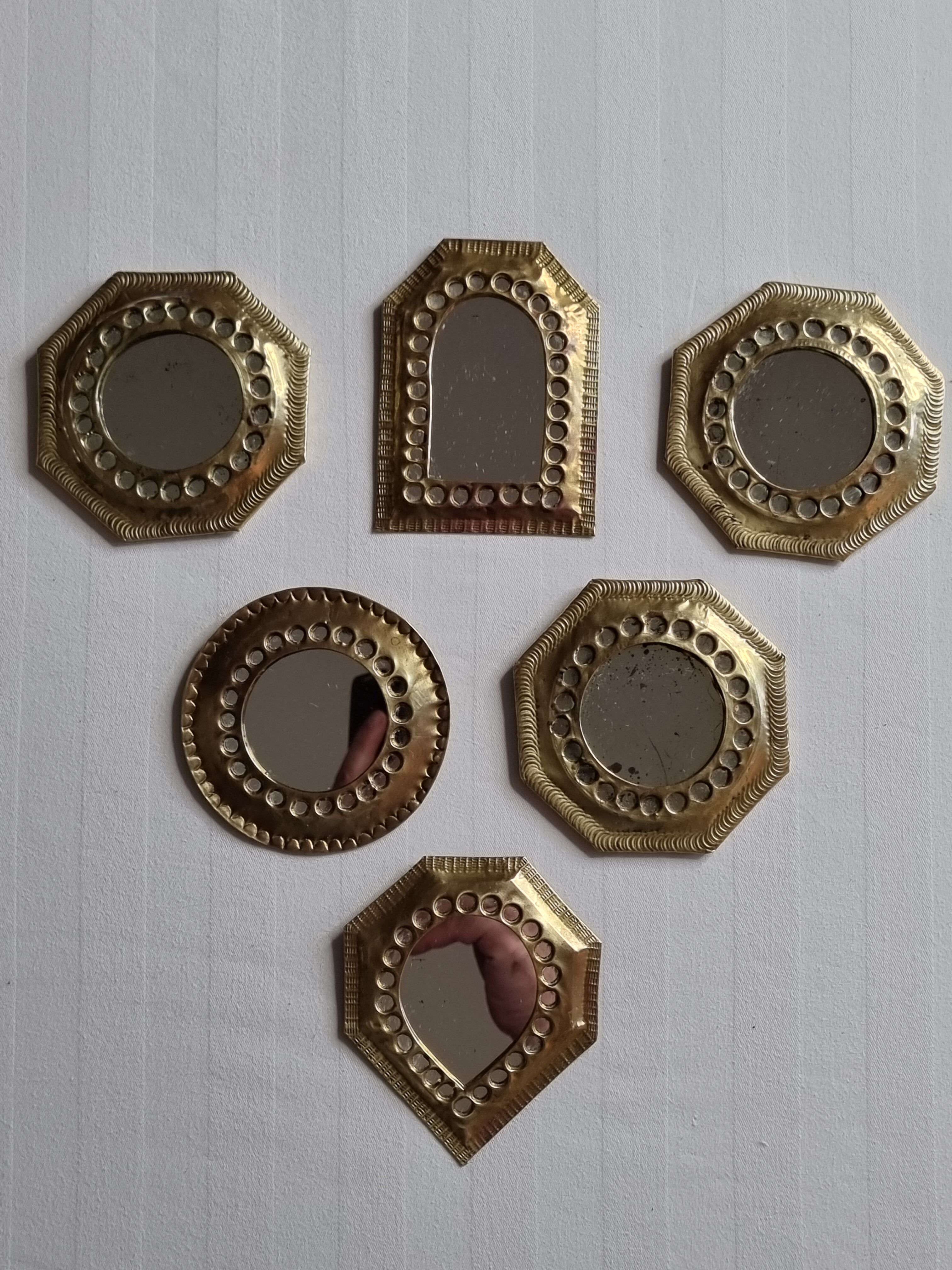 Set of 6 Moroccan mirrors in vintage openwork brass