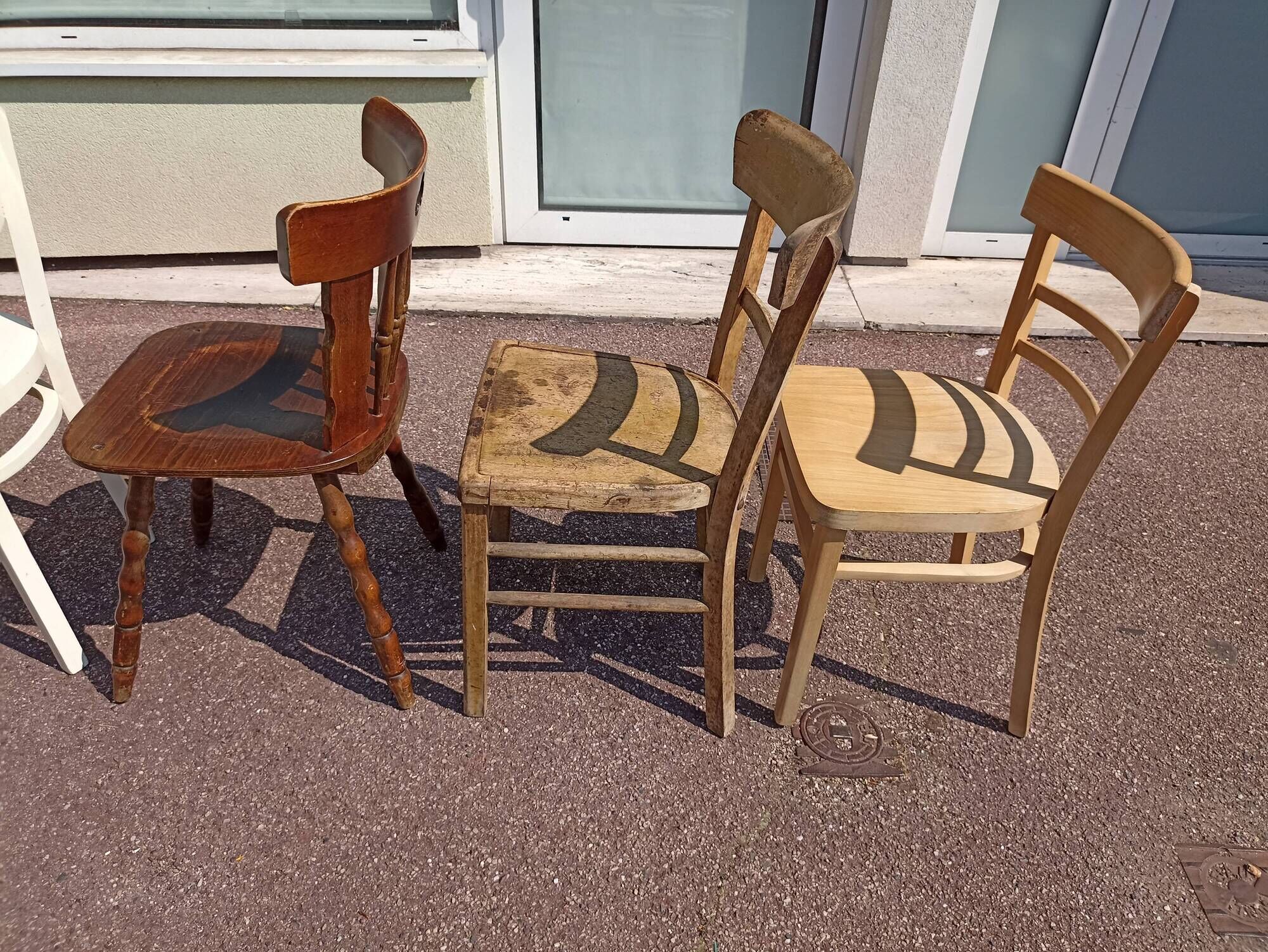 Set of 18 mismatched wooden bistro chairs - vintage
