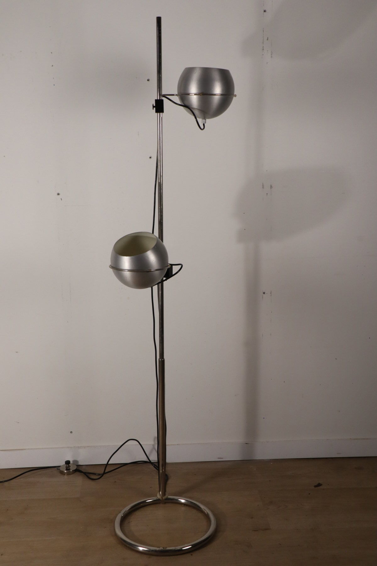 Vintage "Eyeball" floor lamp by Goffredo Reggiani - 1970