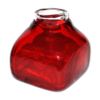 DESIGN square vase in red lined blown glass 11cm dlg Whitefriars