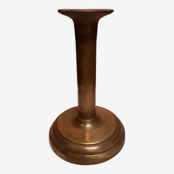 Golden candle holder