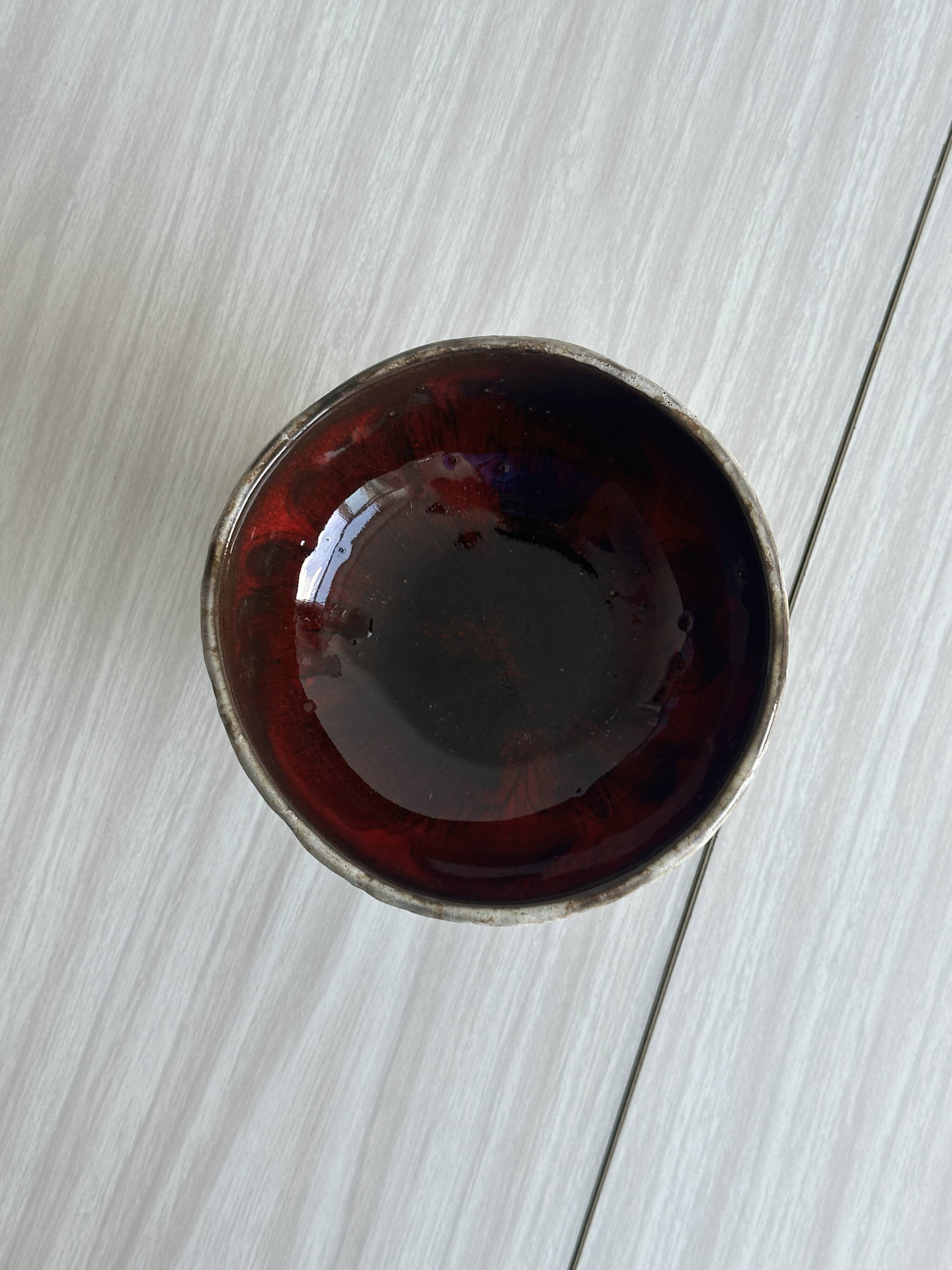 Textured ceramic footed bowl