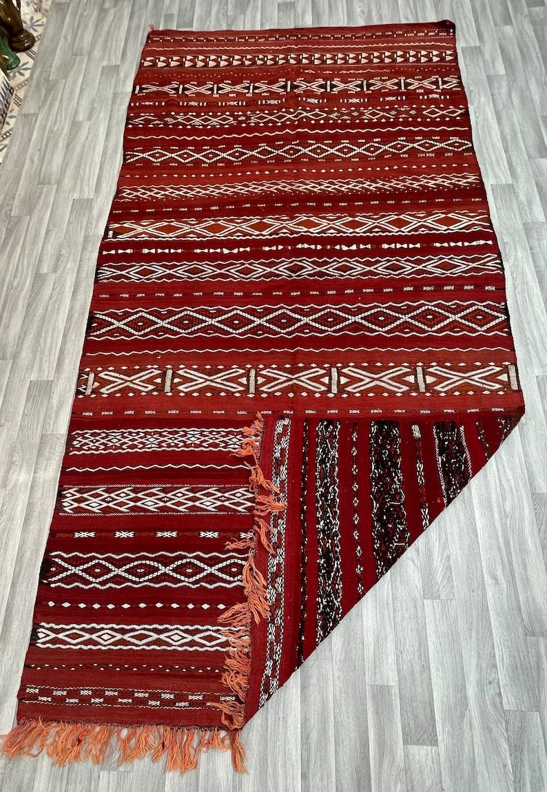Old Zemmouri Kilim, Faltwoven Berber Rug, Handmade Moroccan Carper, Home Decor