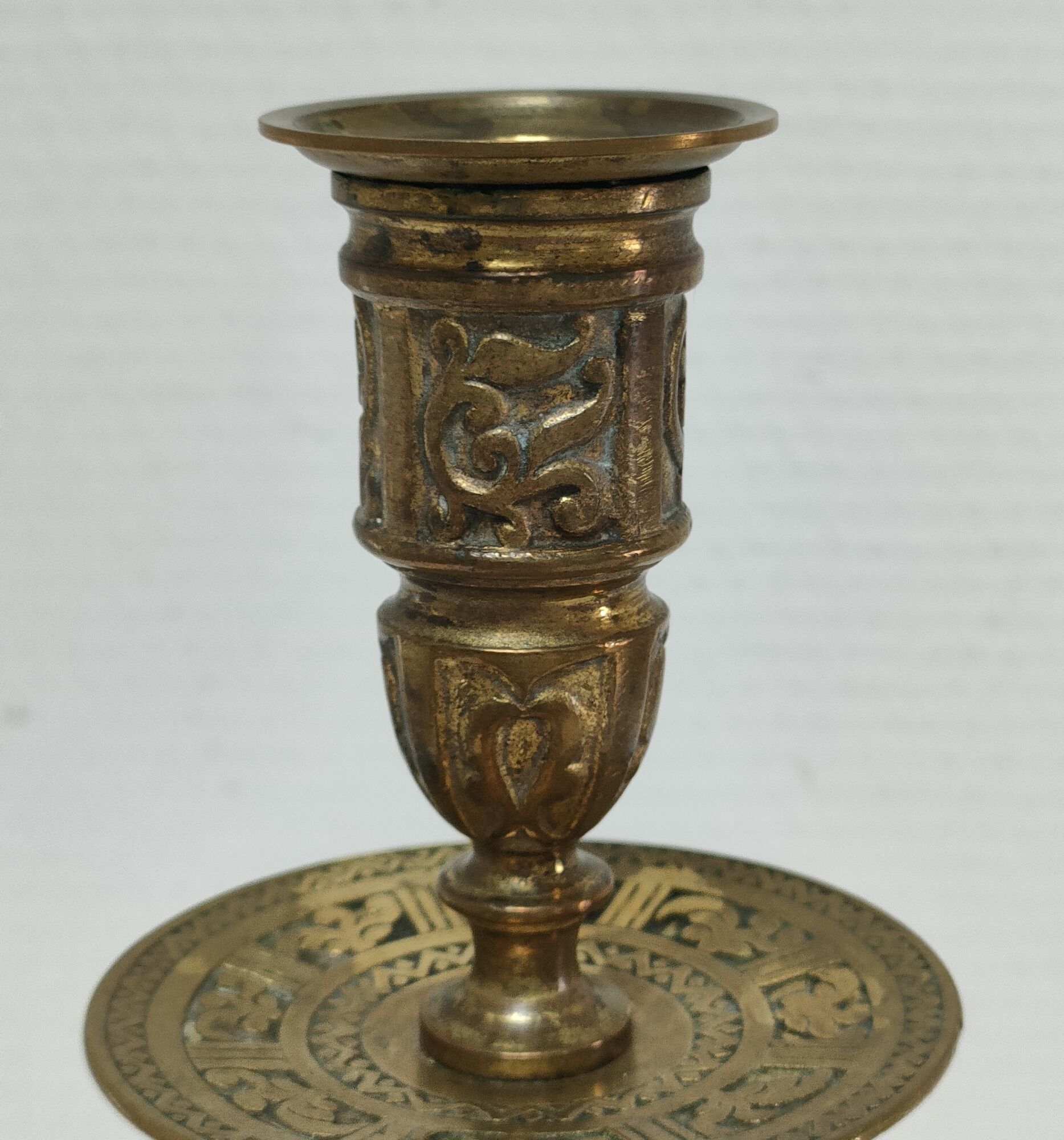 Pair of candle holders patinated bronze floral decoration early twentieth century