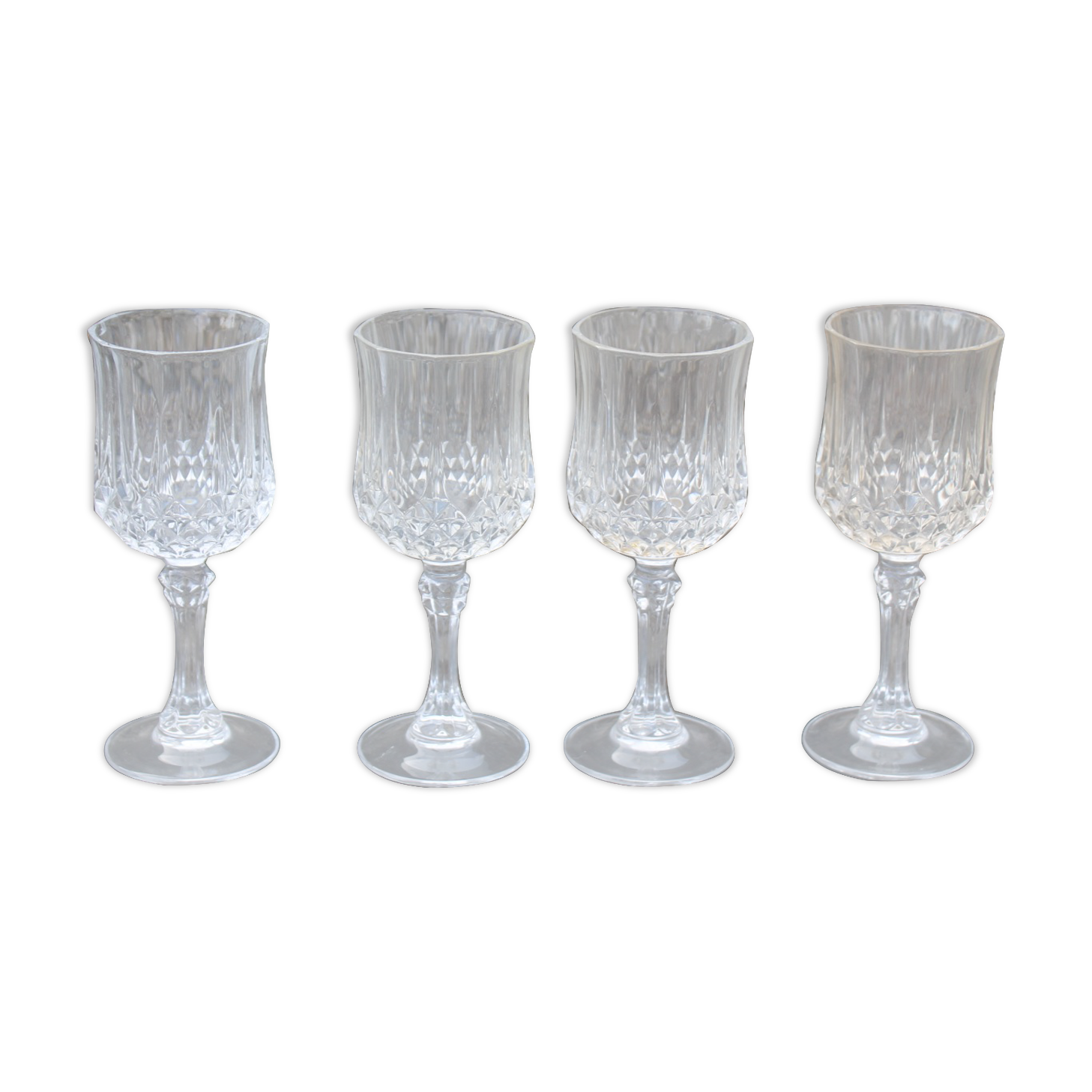 4 crystal flutes