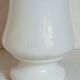 Vase en opaline sur pied début XXème
