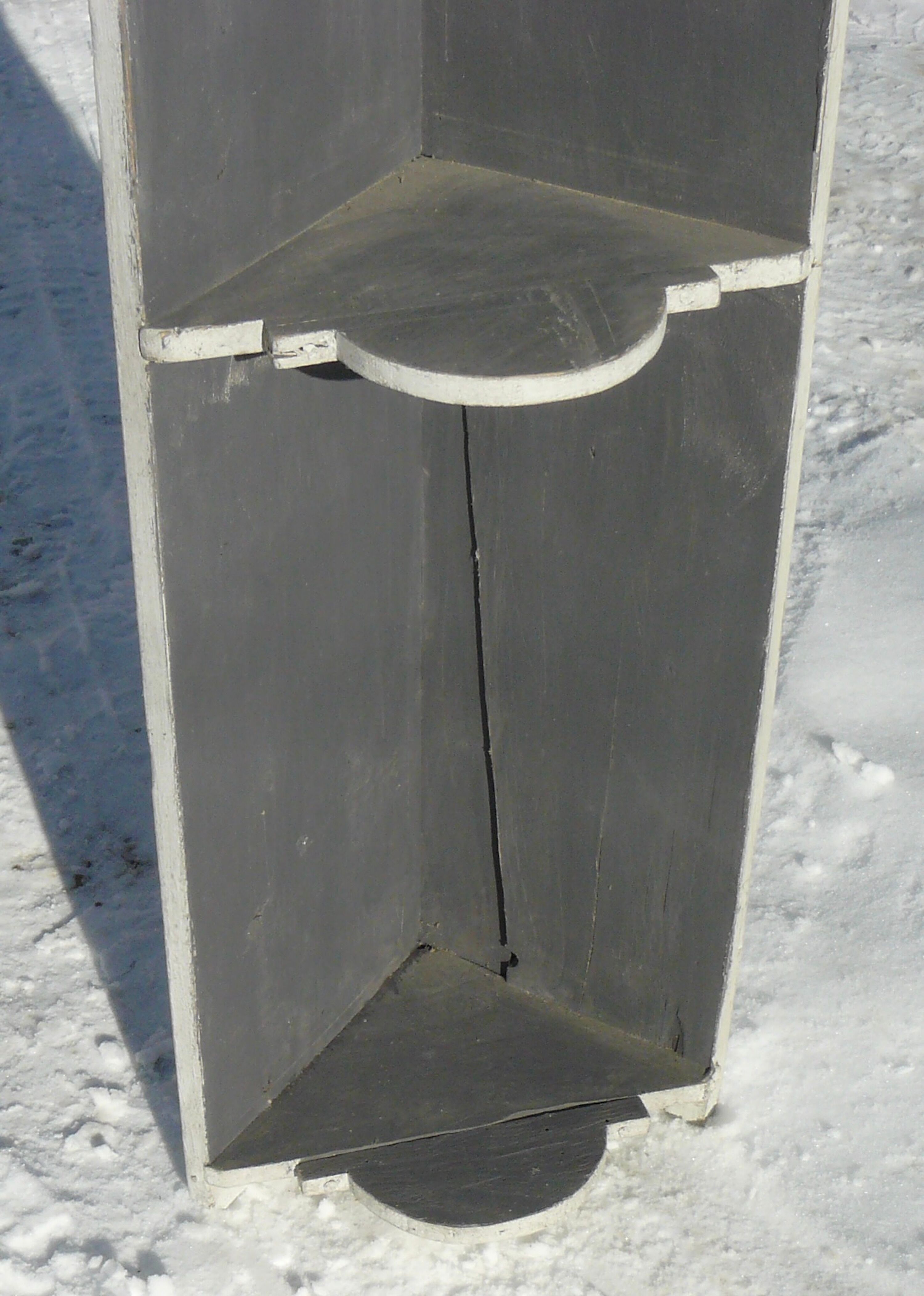 Vintage painted corner shelf