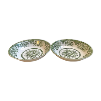 Pair of plates