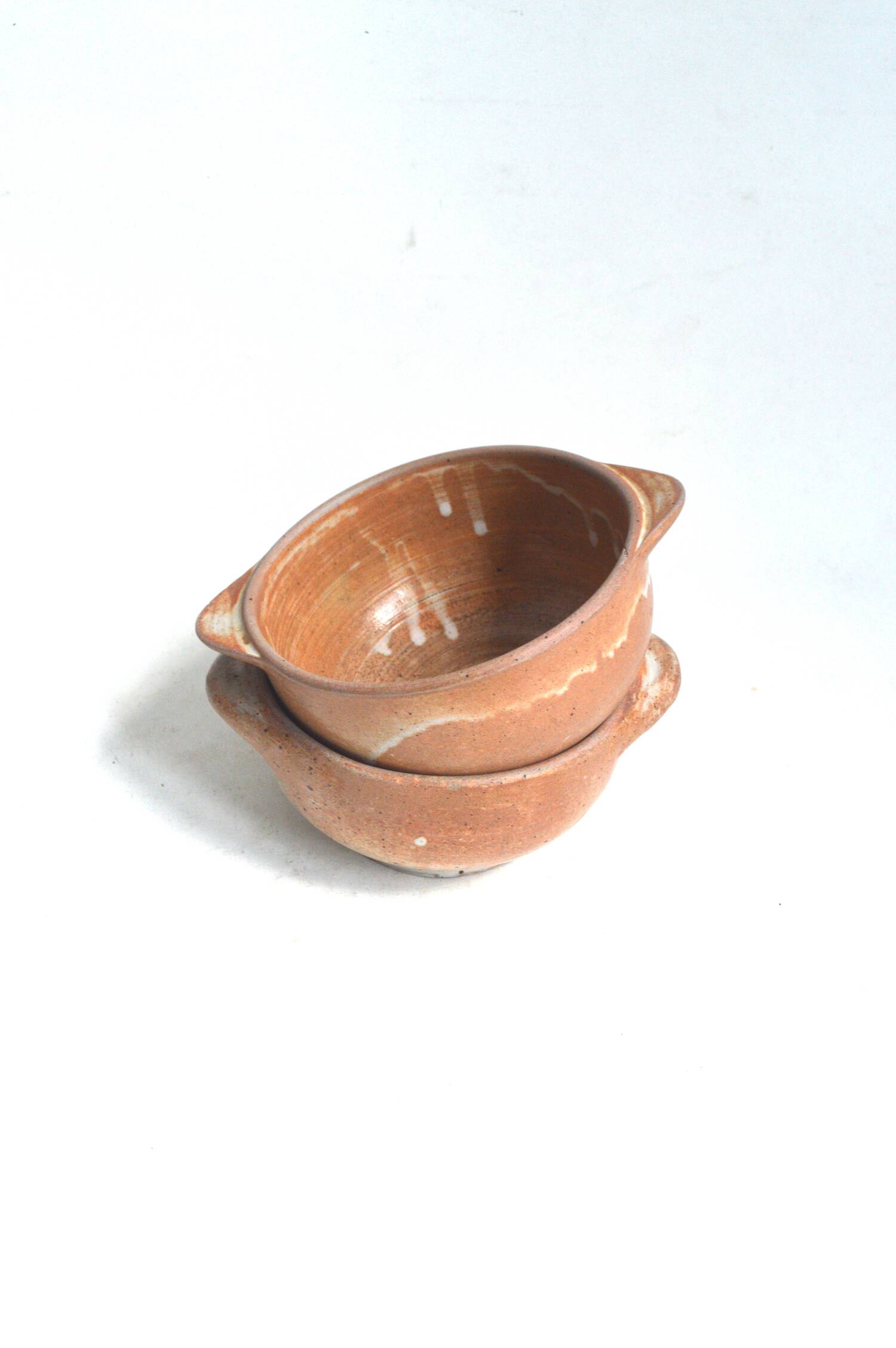 Stoneware bowl duo