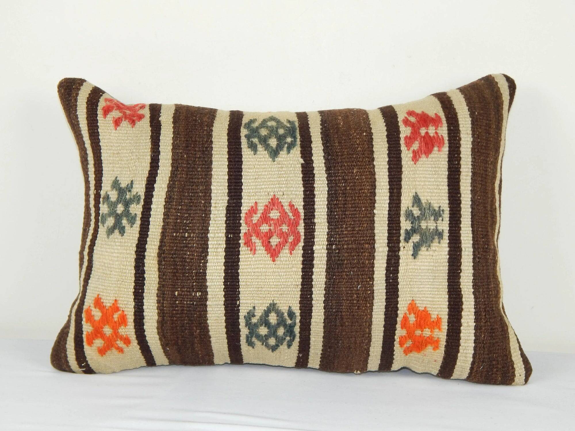 Vintage kilim cushion cover 51x36 cm