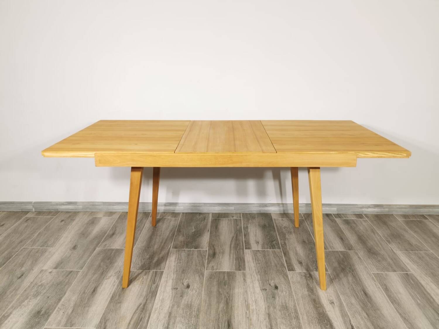 Dining table by Tatra Nabytok