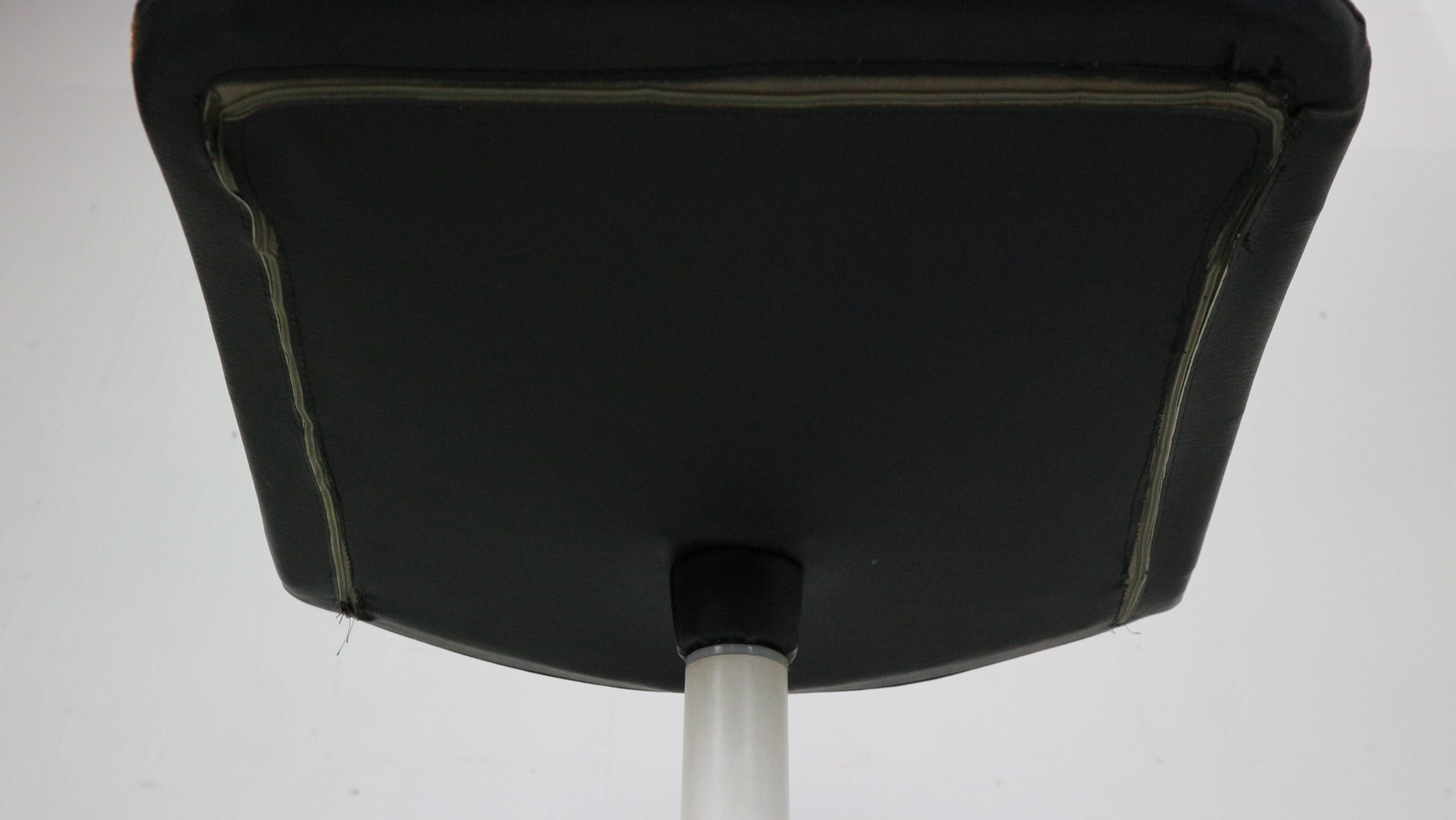 Scandinavian Modern Set Of 4 Dinning Chairs By Börje Johanson Vinga, Sweden 1970