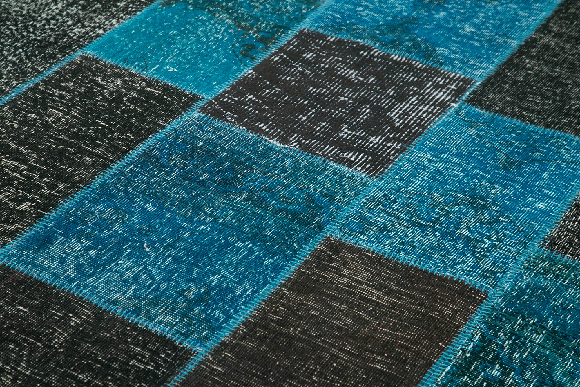 Hand-knotted turkish vintage 200 cm x 297 cm black patchwork carpet