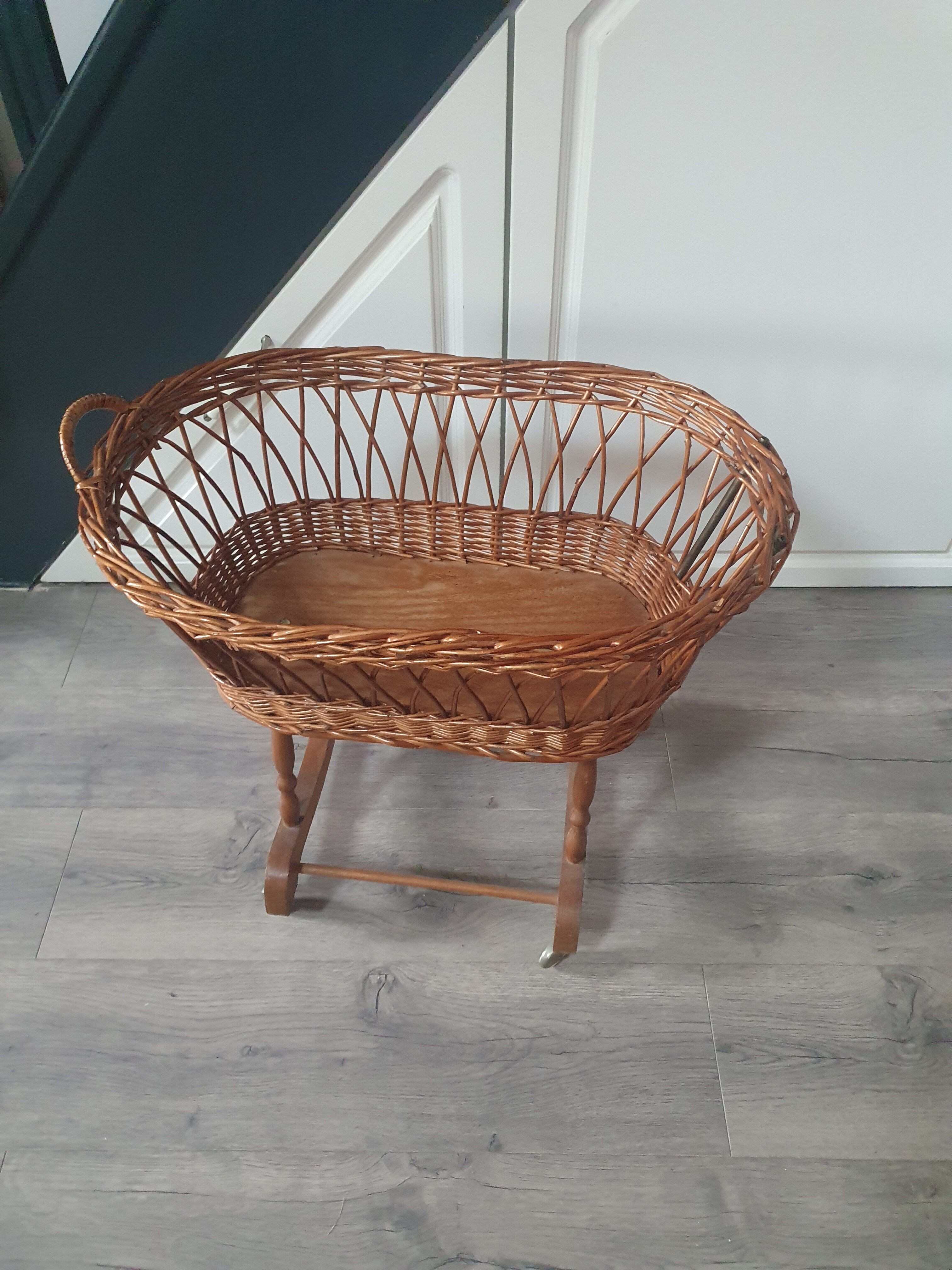Old vintage rattan crib on wheels, missing a handle 60 by 40cm high 52cm for doll