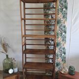 Foldable and stackable wooden shelves