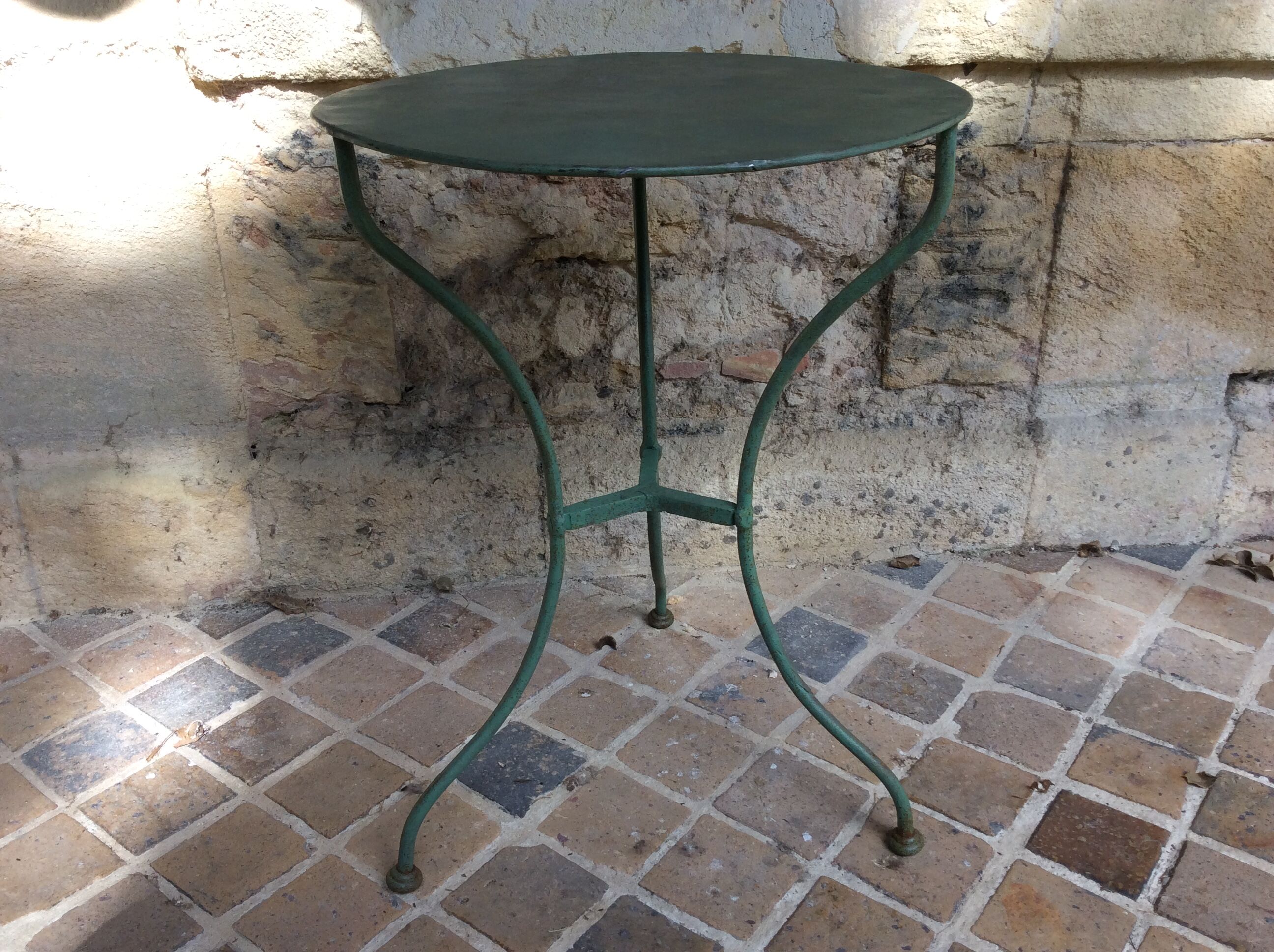 Garden table