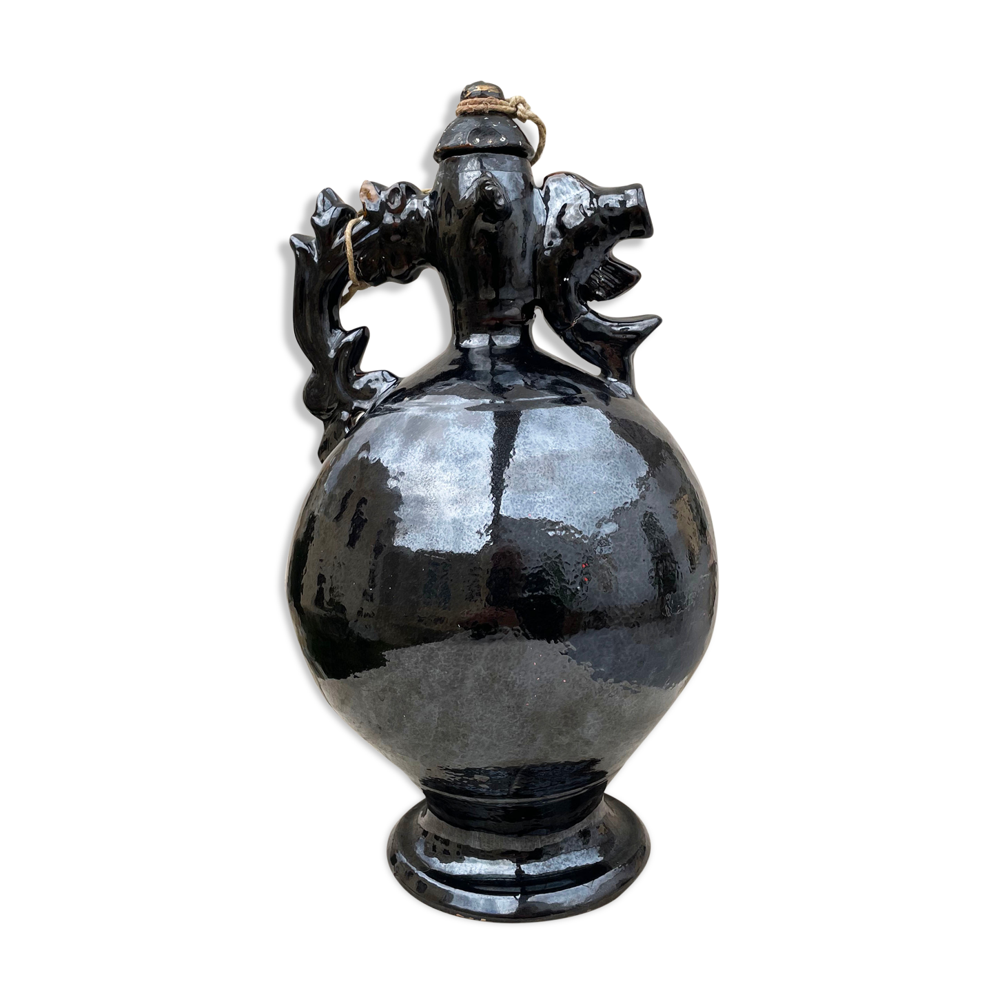 Carafe à vin iridescente antique