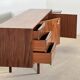 Buffet McIntosh en noyer, collection Dunfermline
