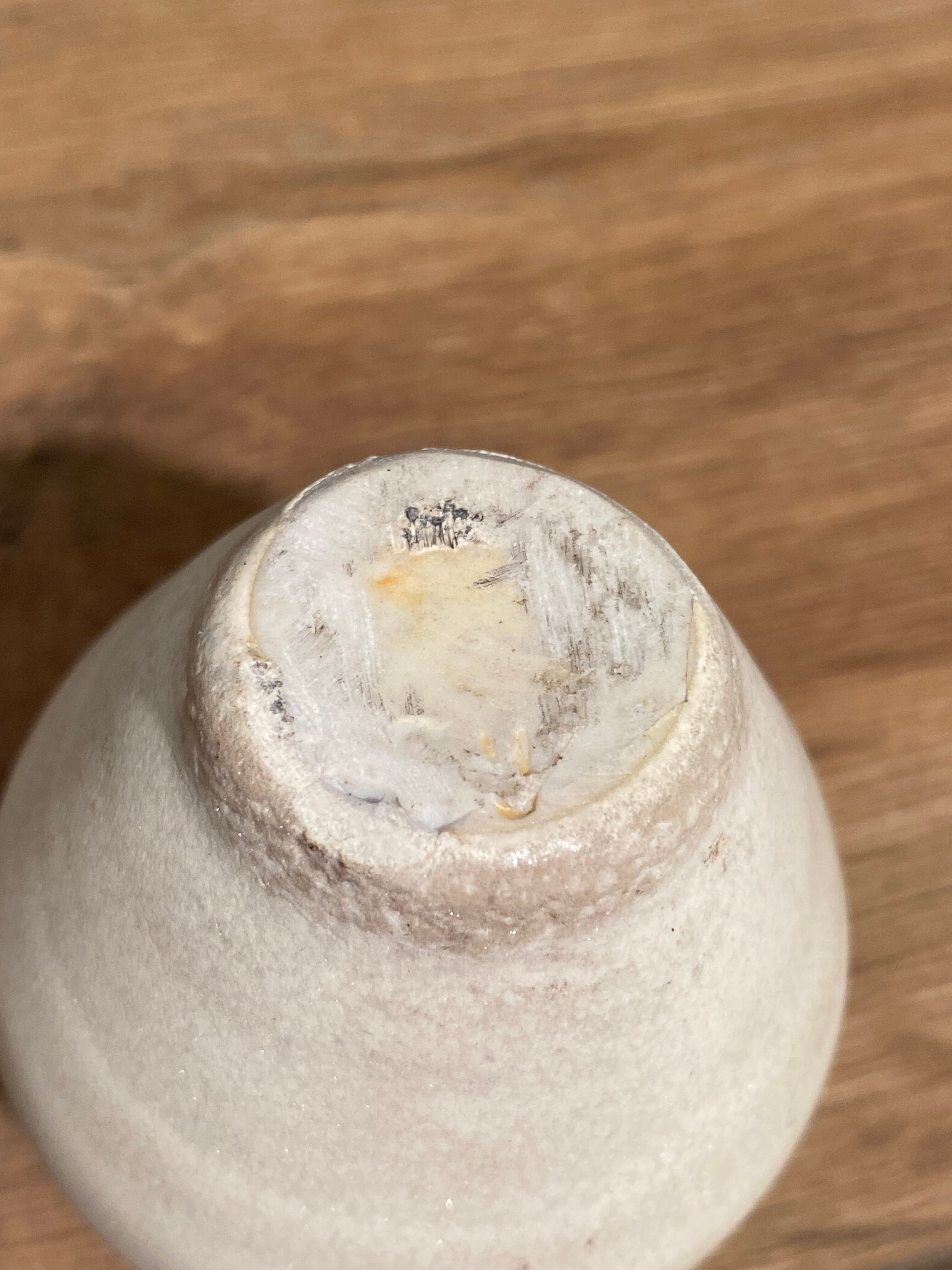 Petit vase en céramique Raku signée