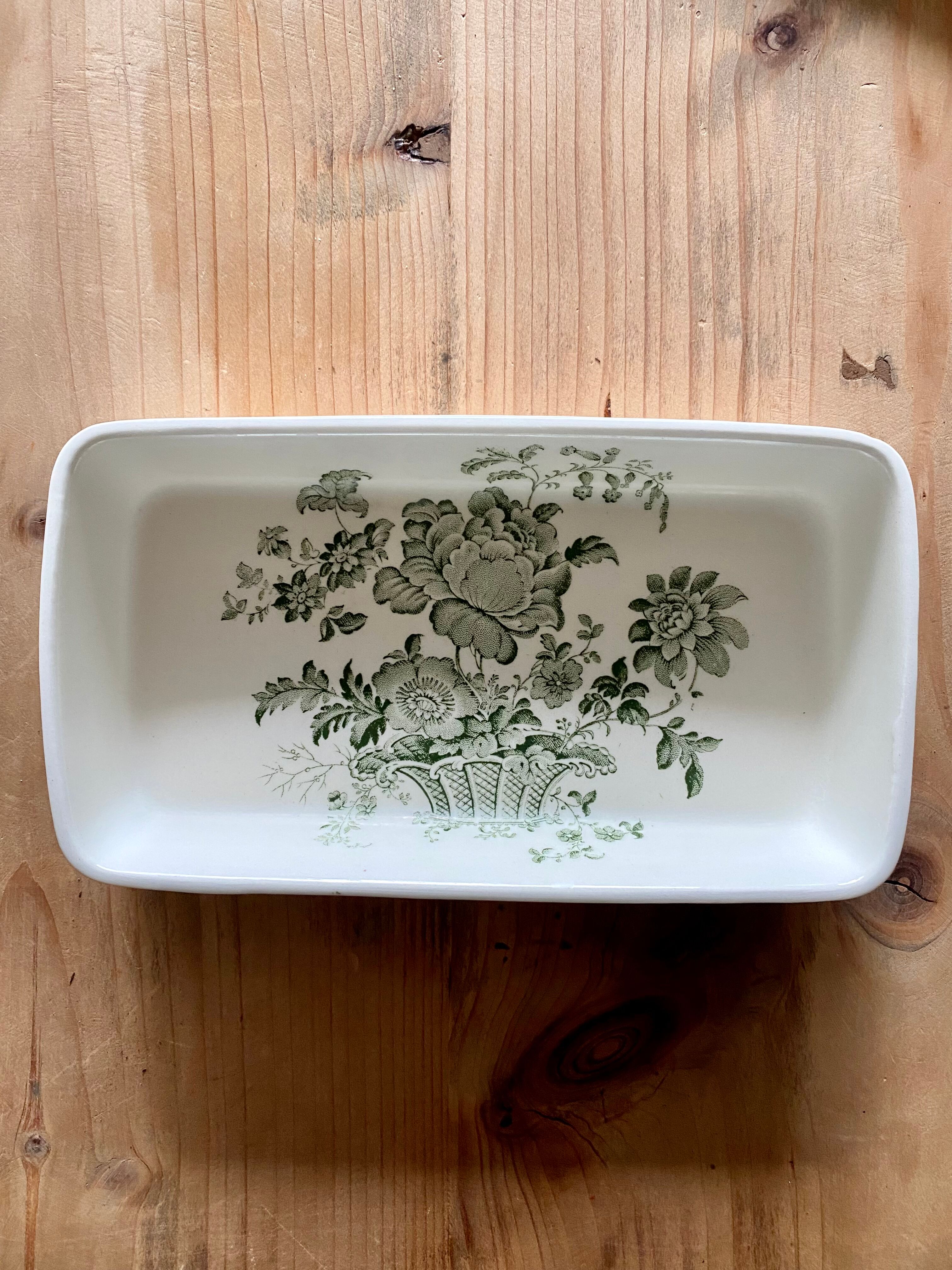 Staffordhire bathroom set