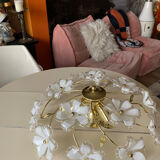 Ceiling chandelier with flowers