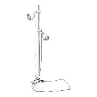 Lampadaire design en métal blanc, Elio Martinelli pour Martinelli Luce, Italie 1970