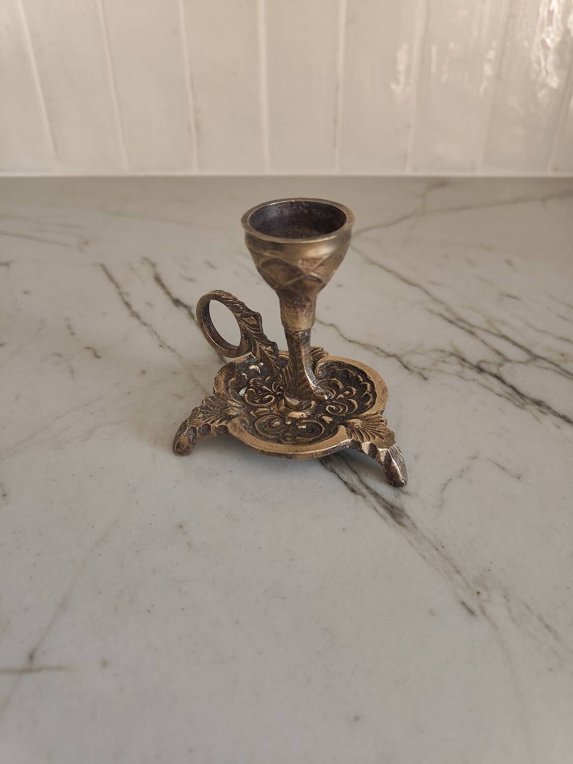 Candle holder