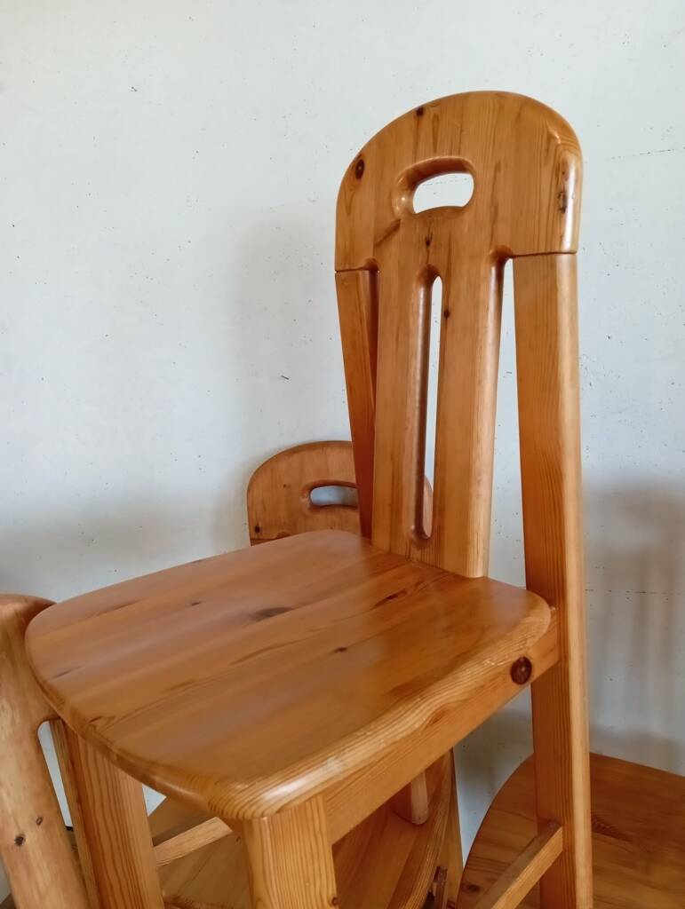 Set of 4 80s pine chairs