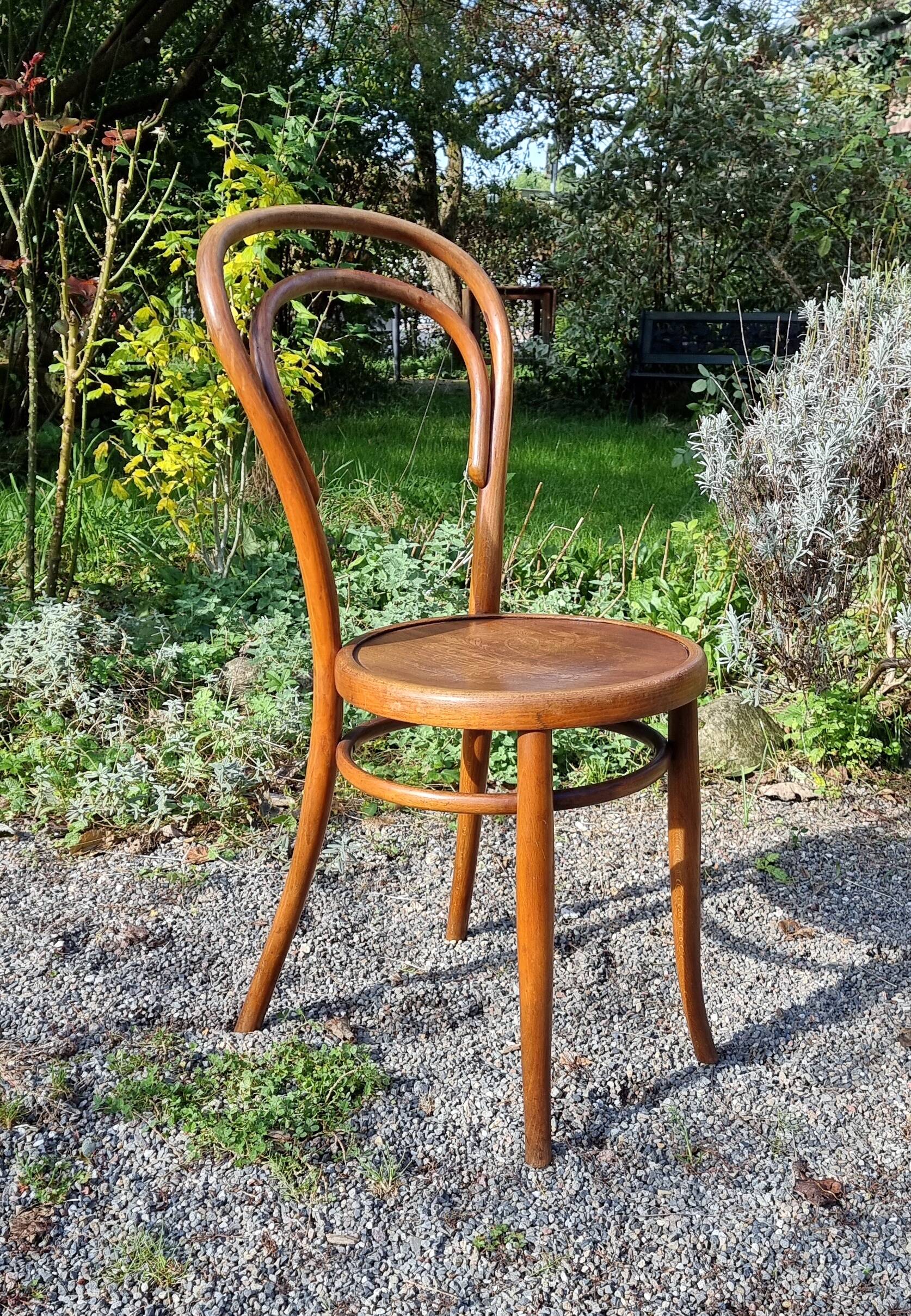 Bistro chair n°14 Horgen-Glarus Switzerland 1900 ca art nouveau seat