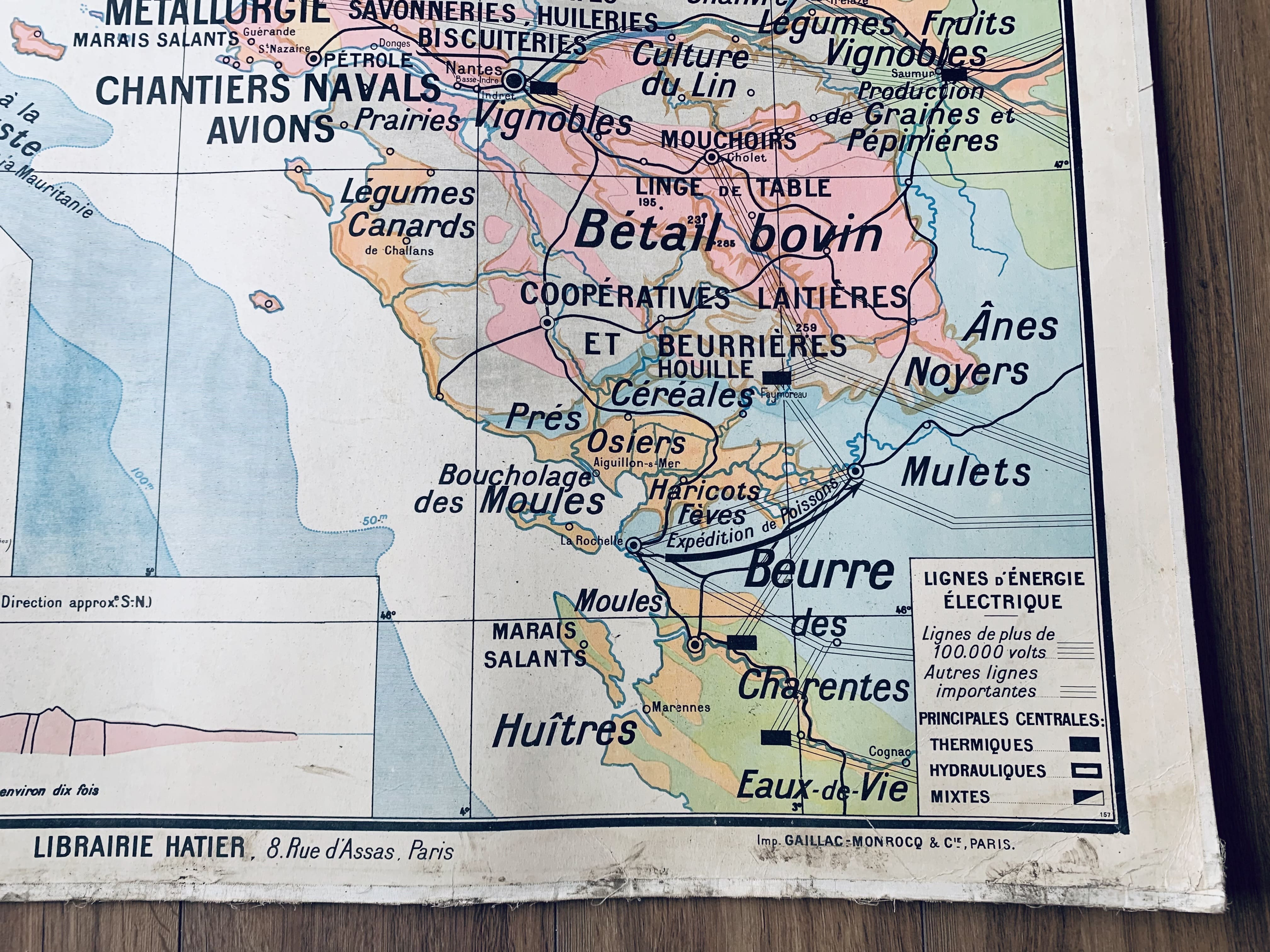 Map n°10 "Brittany and Vendée" by P. Kaeppelin and P. Deffontaines