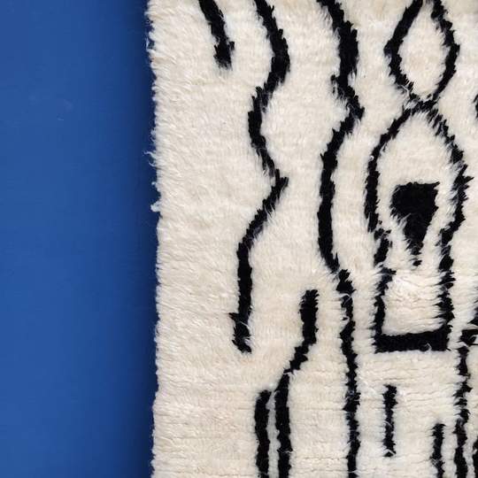 Berber carpet Azilal white and black 140 x 250 cm