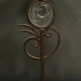 Porte-bougie en fer forgé enchâssement de verre 1950