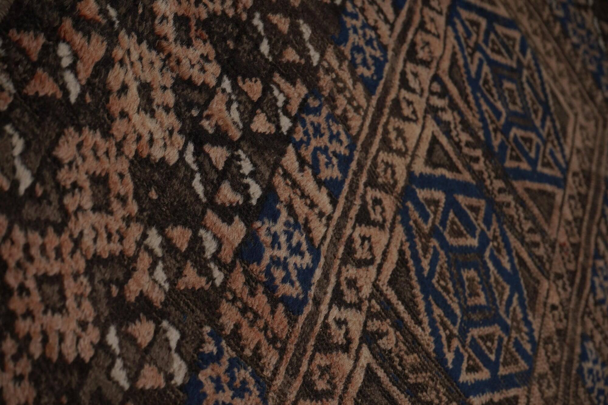 Vintage Turkish handmade rug 125x212 cm