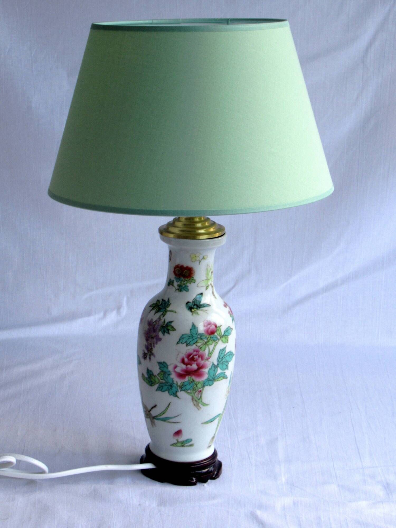 LIVING ROOM LAMP