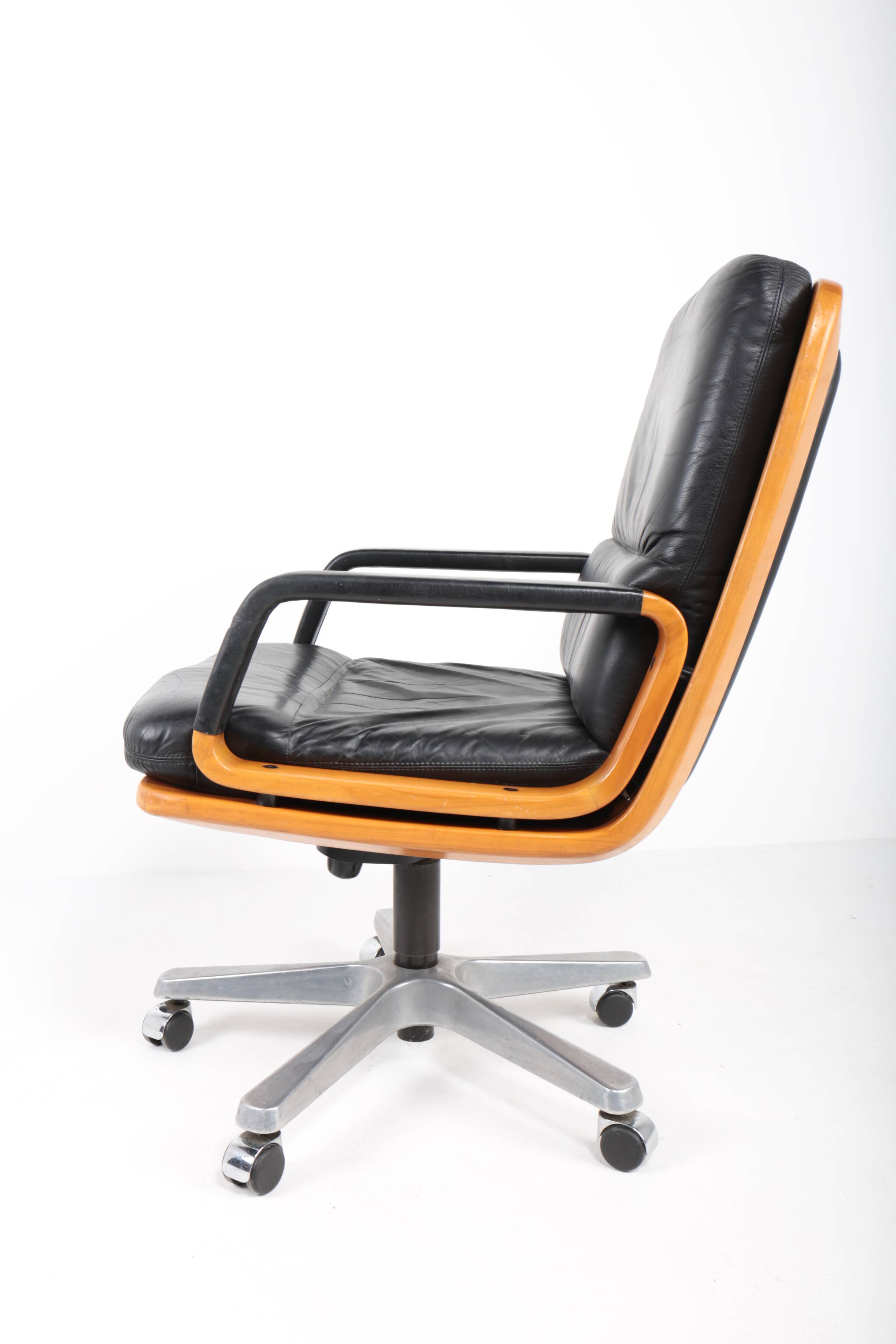 Leather office chair by Eugen Schmidt